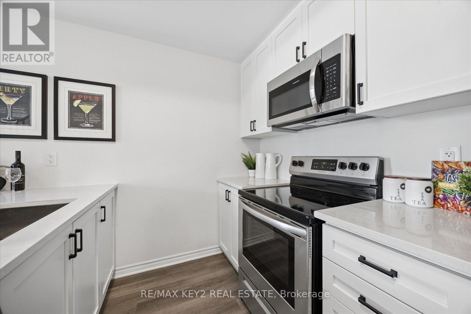 304 - 1034 Reflection Place Property Photo 7