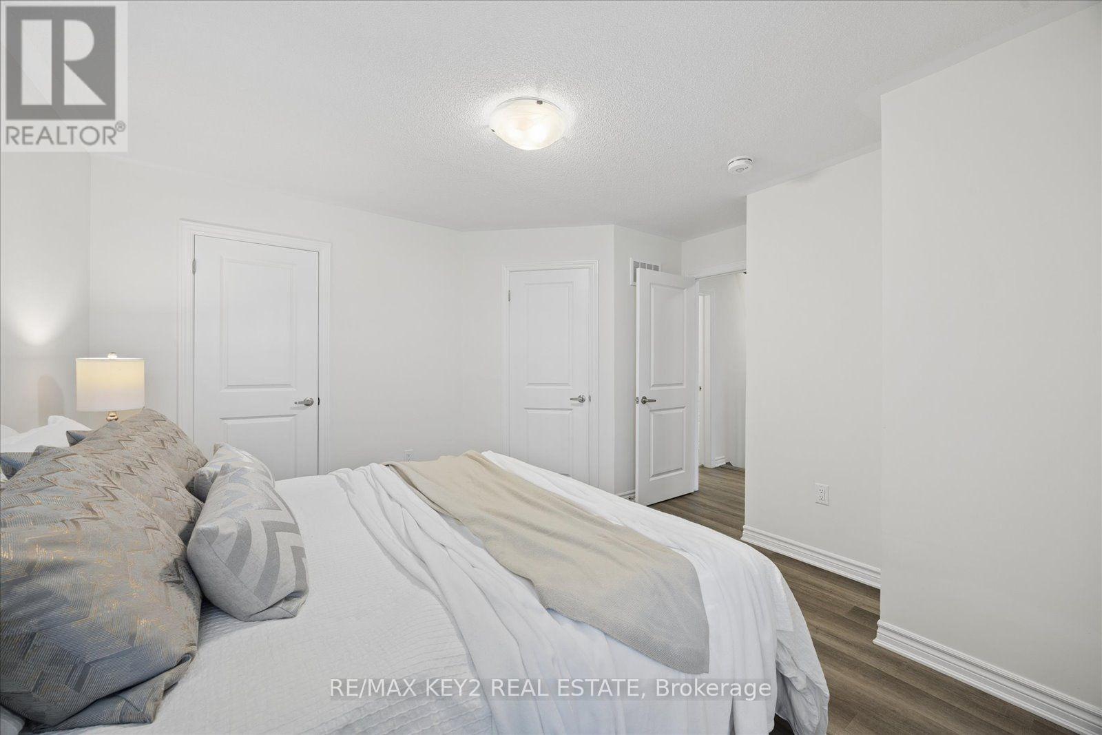 304 - 1034 Reflection Place Property Photo 20