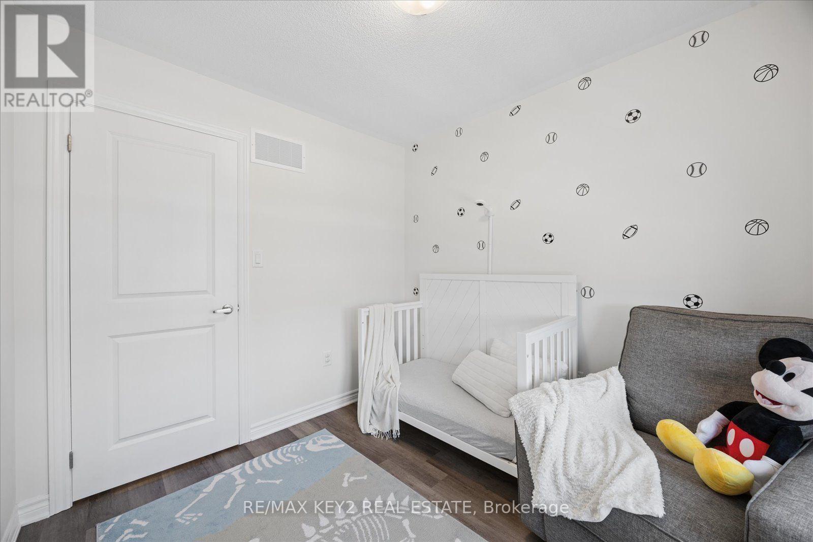 304 - 1034 Reflection Place Property Photo 26