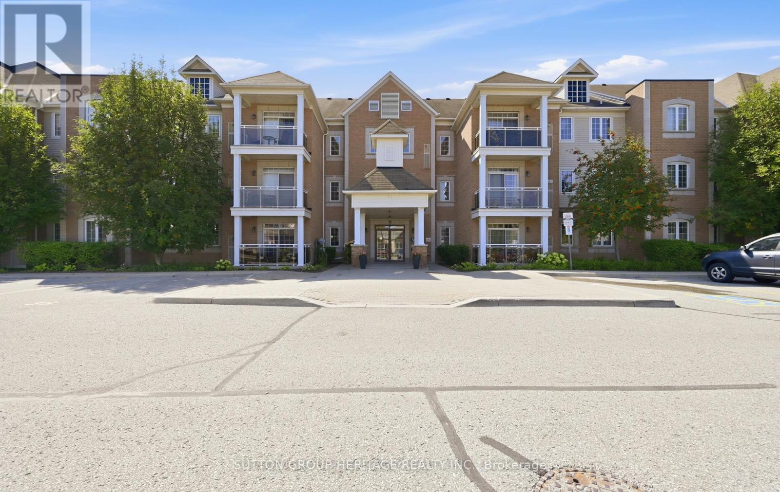 320 - 54 HARVEY JOHNSTON WAY