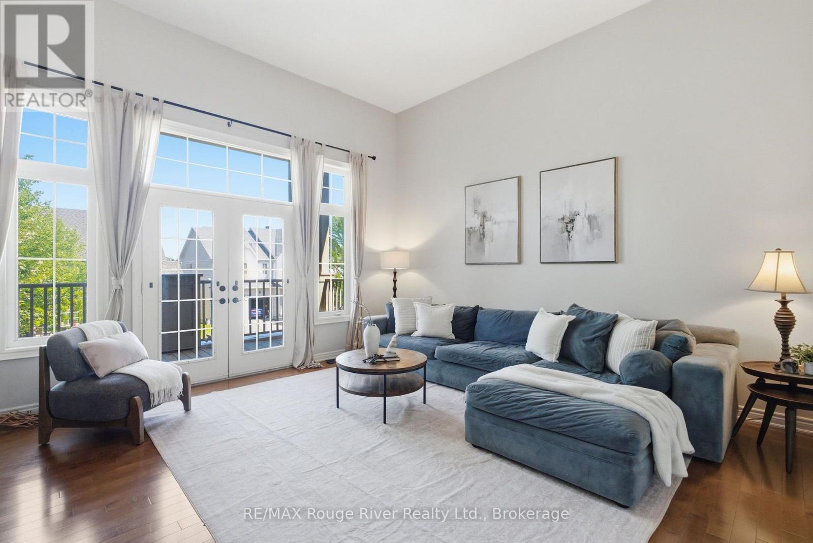18 Rainbow Crescent Property Photo 18
