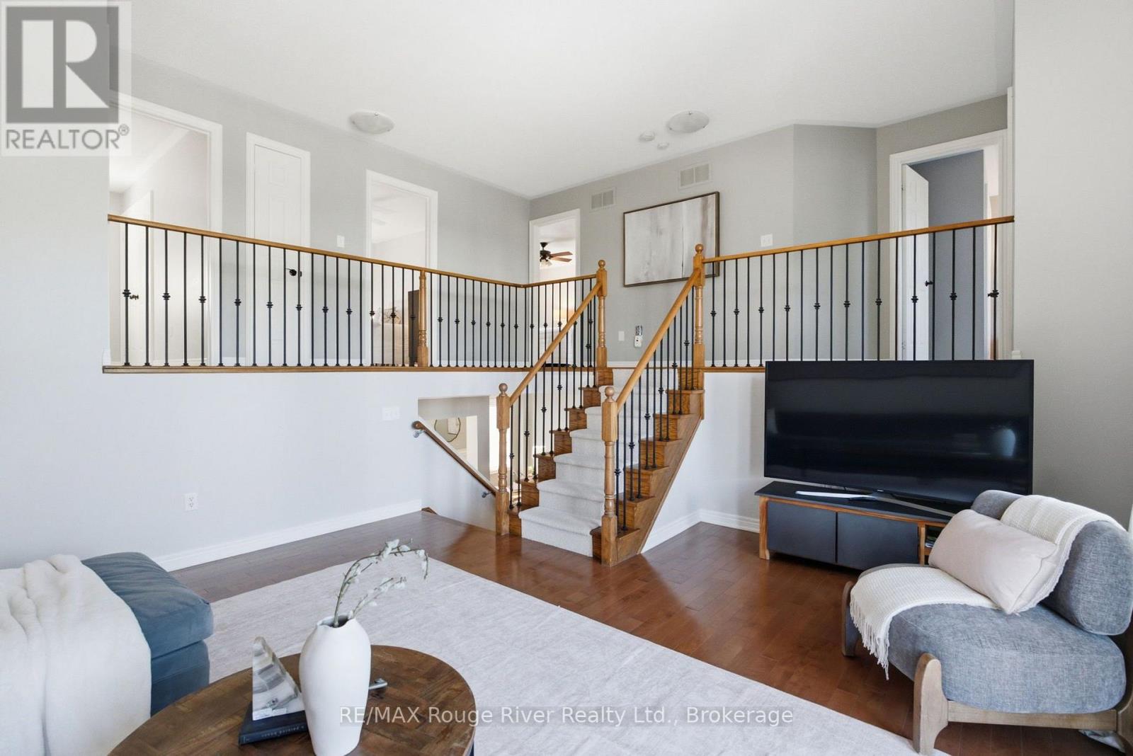 18 Rainbow Crescent Property Photo 21