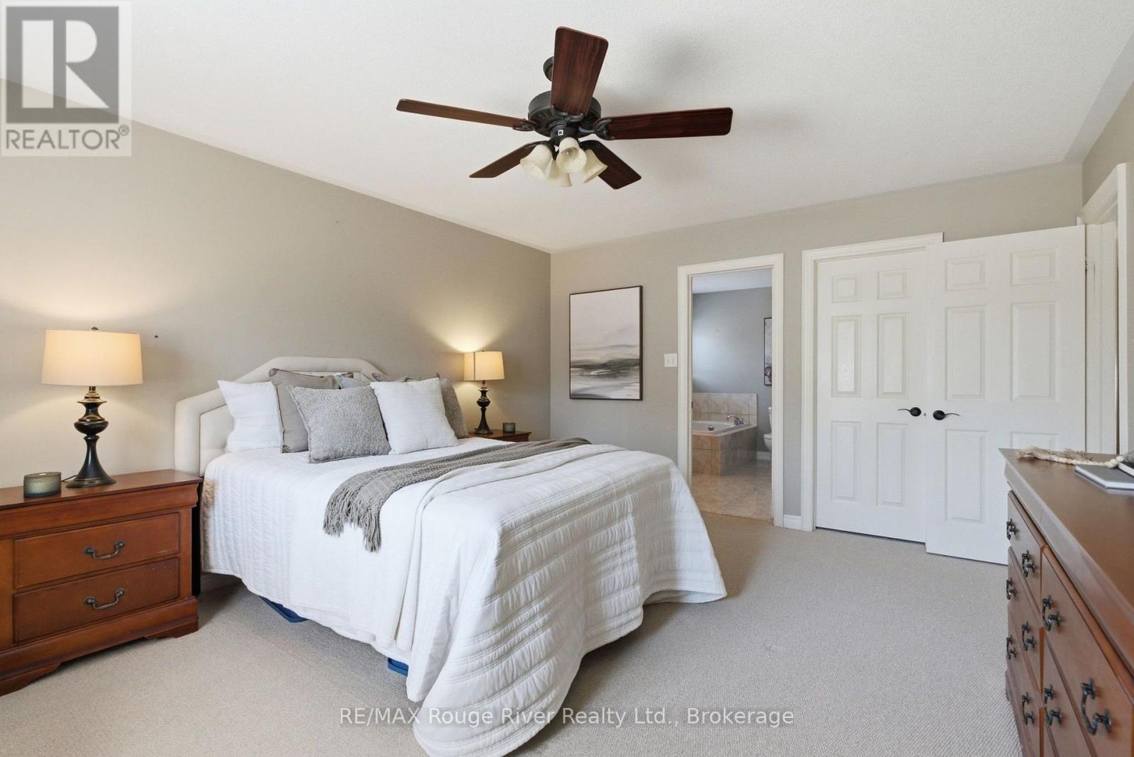 18 Rainbow Crescent Property Photo 24