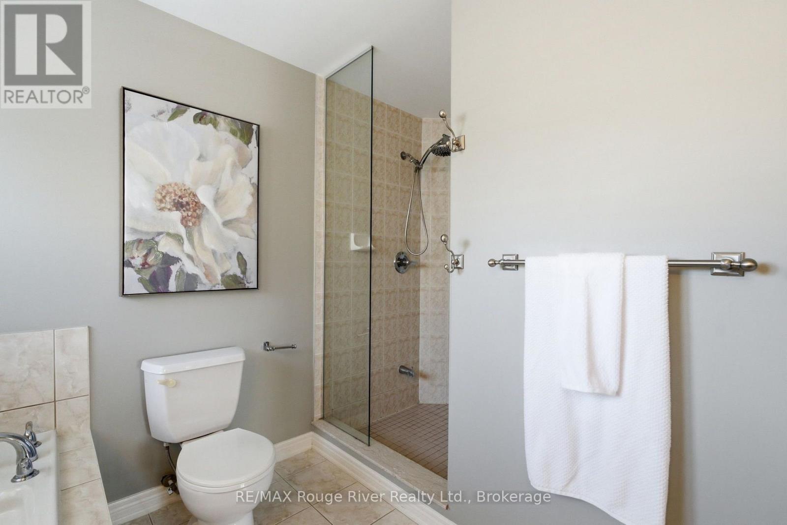 18 Rainbow Crescent Property Photo 27