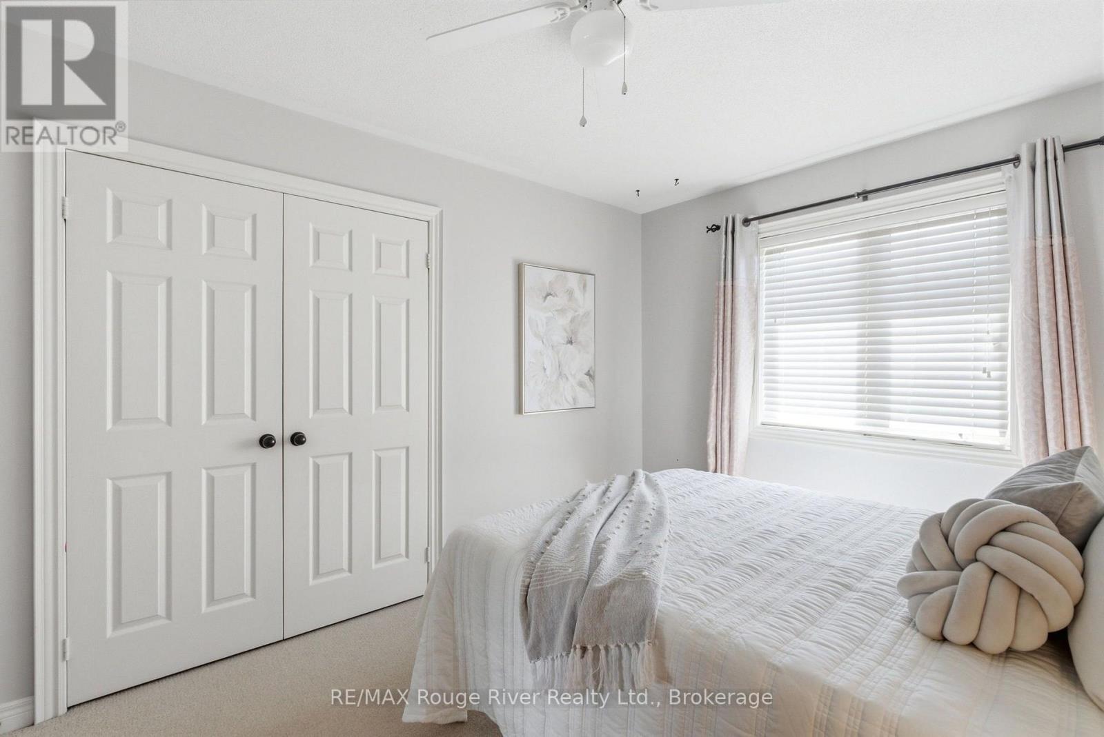 18 Rainbow Crescent Property Photo 32