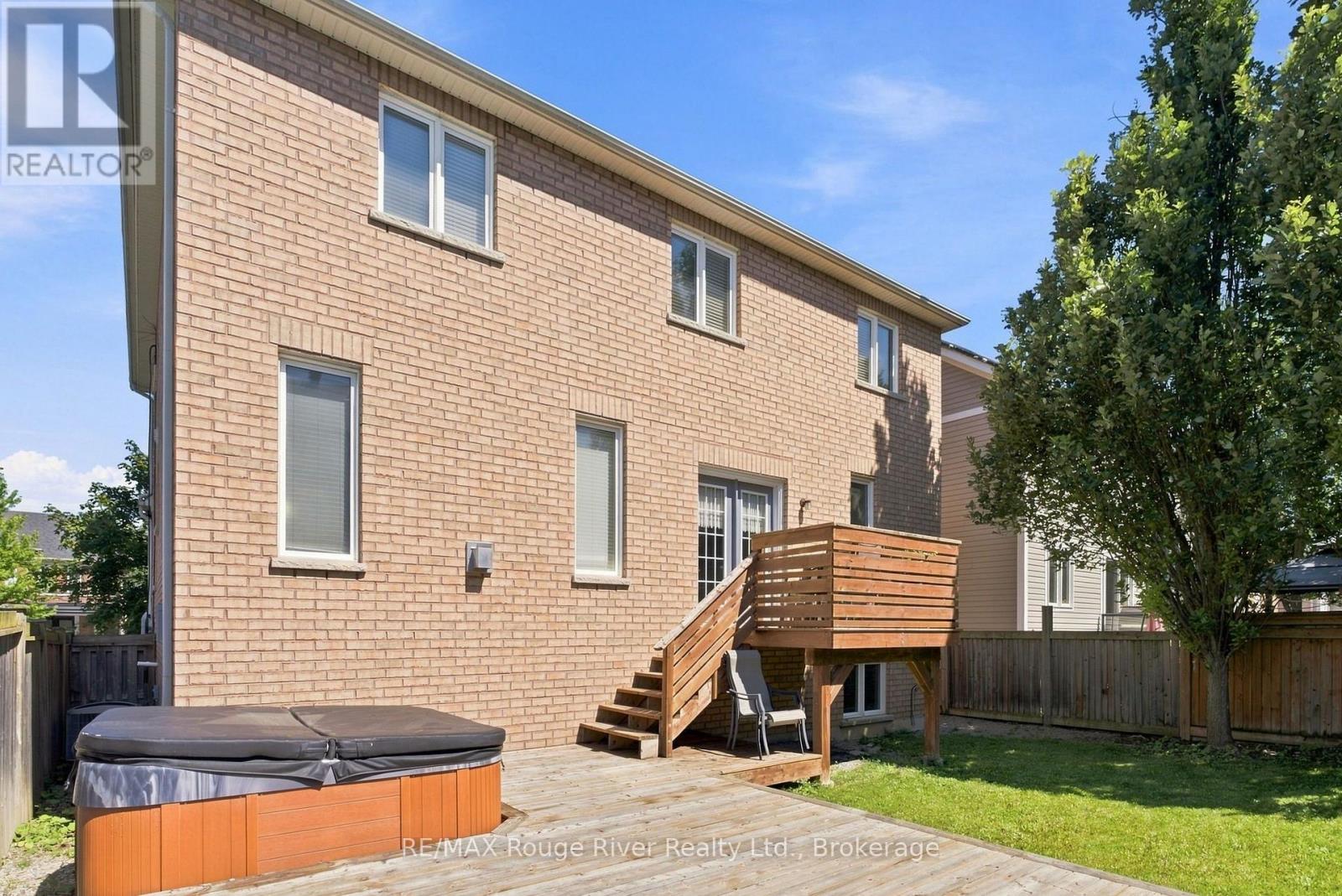18 Rainbow Crescent Property Photo 40