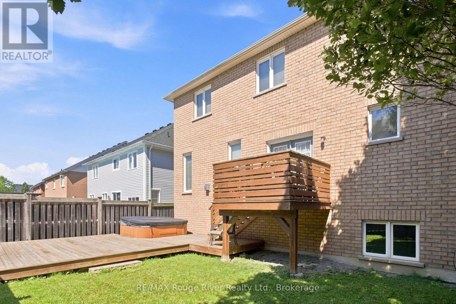 18 Rainbow Crescent Property Photo 42