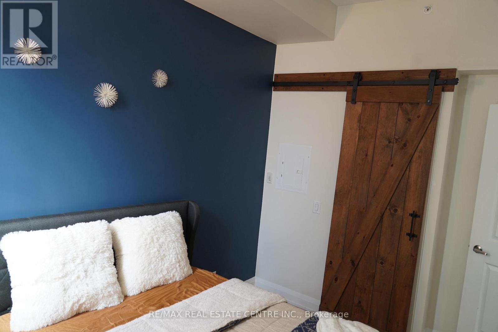 105 - 3655 Kingston Road Property Photo 17
