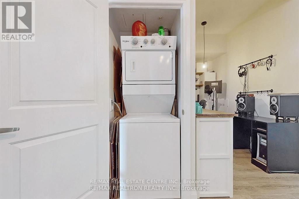 105 - 3655 Kingston Road Property Photo 21