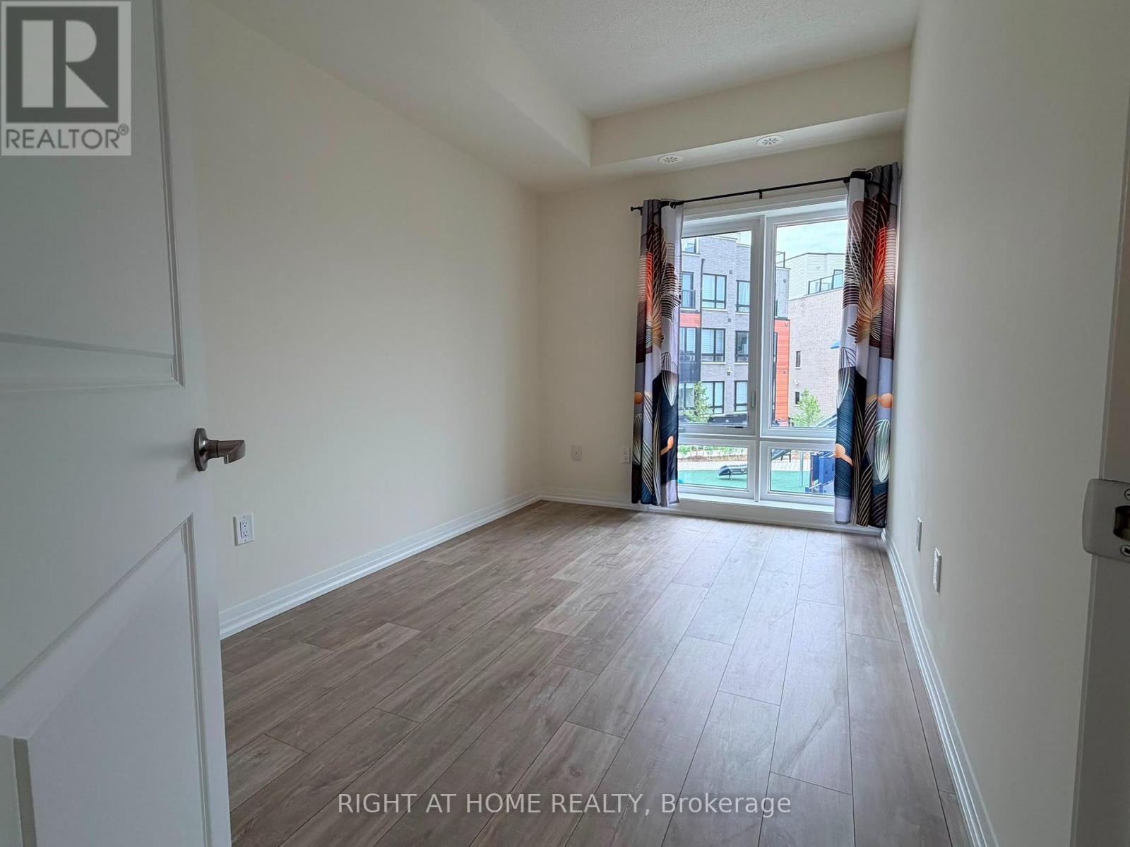 14 - 10 Liben Way Property Photo 11