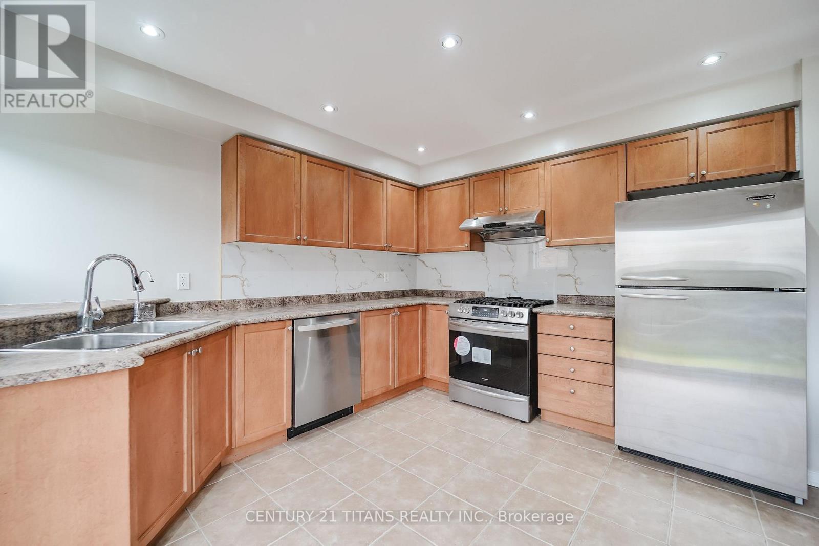 94 Greenhalf Drive Property Photo 18
