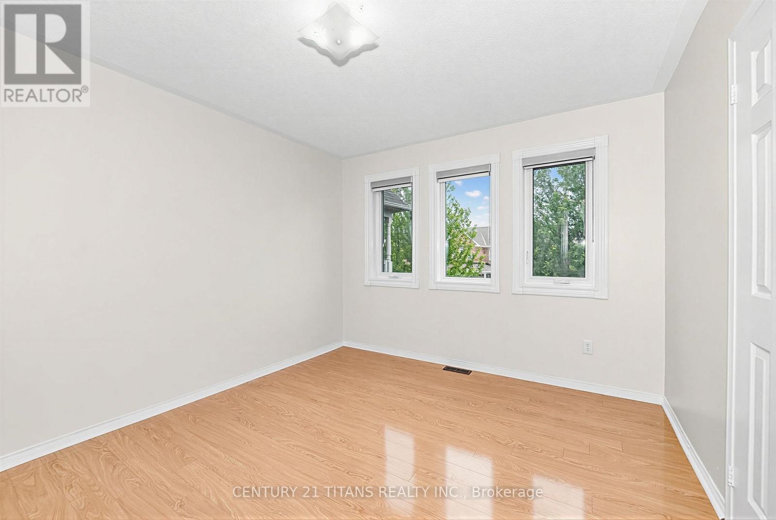 94 Greenhalf Drive Property Photo 23