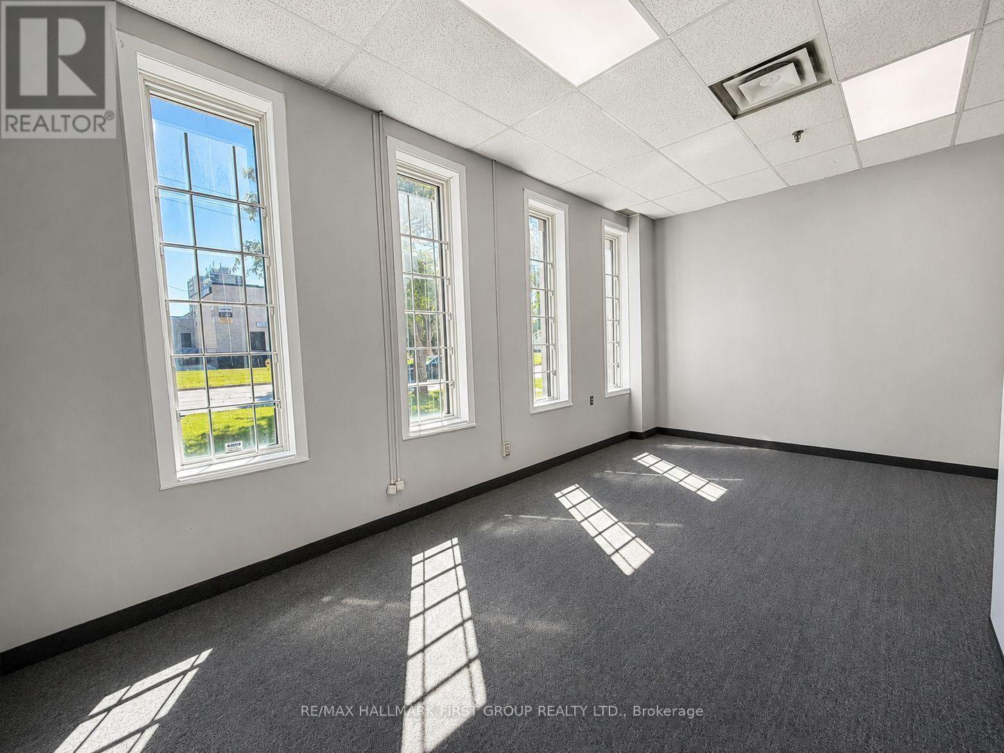 2 - 126 Commercial Avenue Property Photo 7