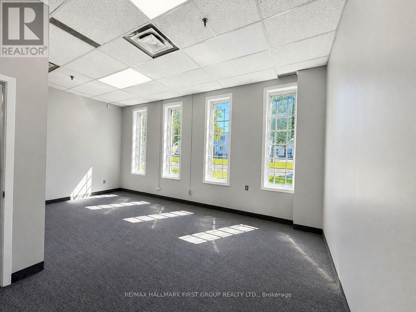 2 - 126 Commercial Avenue Property Photo 8