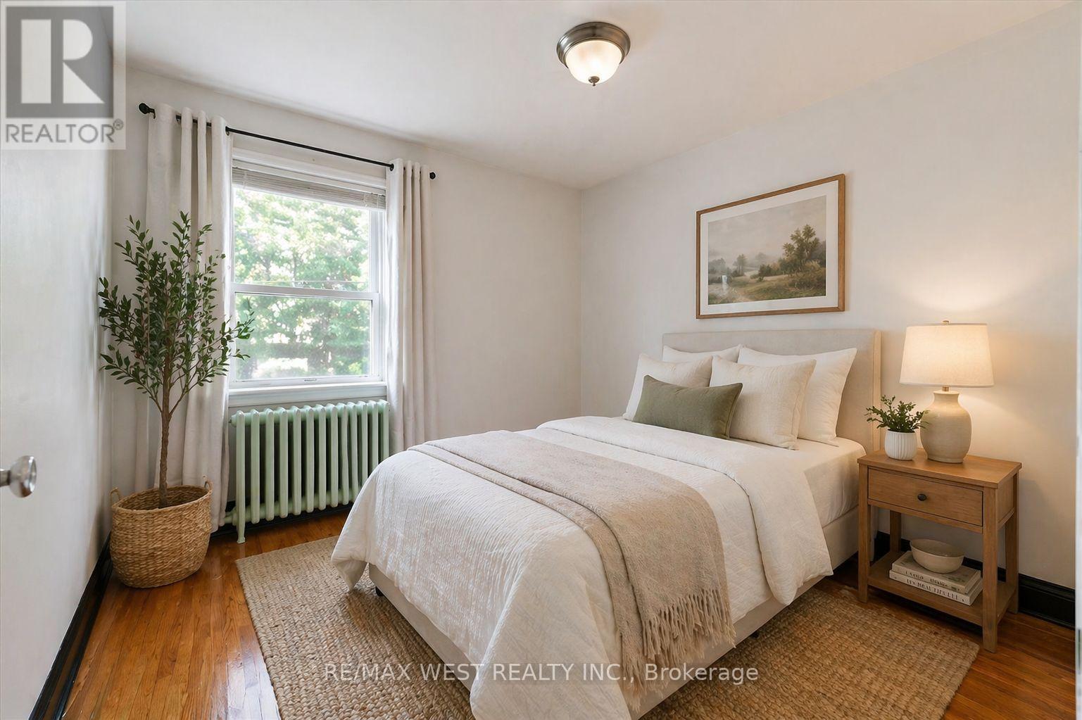 5 Dieppe Road S Property Photo 15