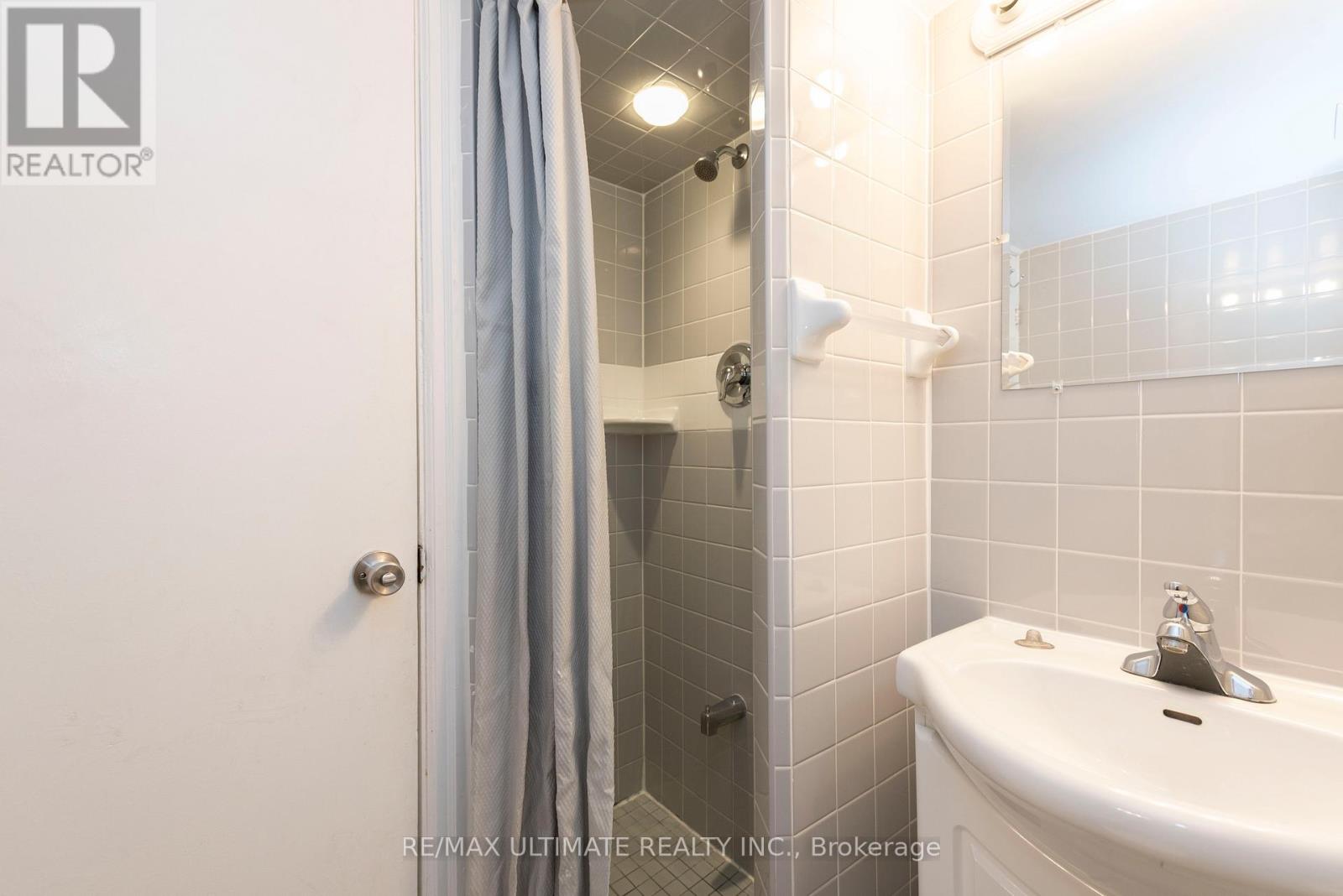7 Joanith Lower Drive Property Photo 8