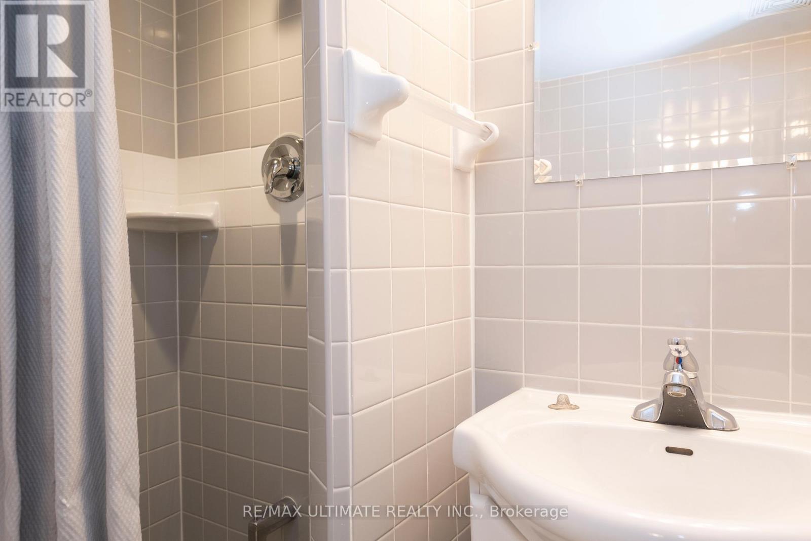 7 Joanith Lower Drive Property Photo 9