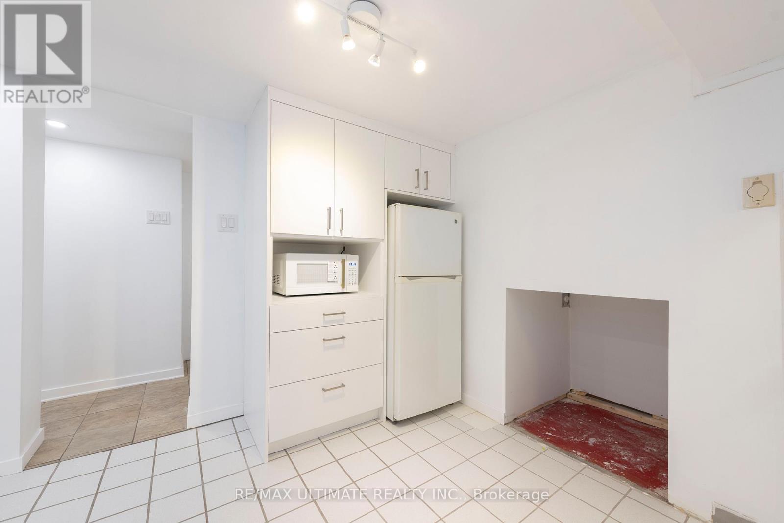 7 Joanith Lower Drive Property Photo 16
