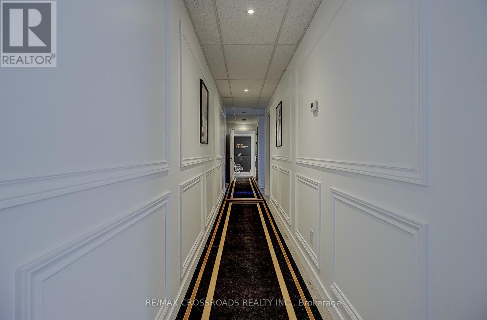 2nd Floor - 2017 Danforth Avenue Property Photo 11