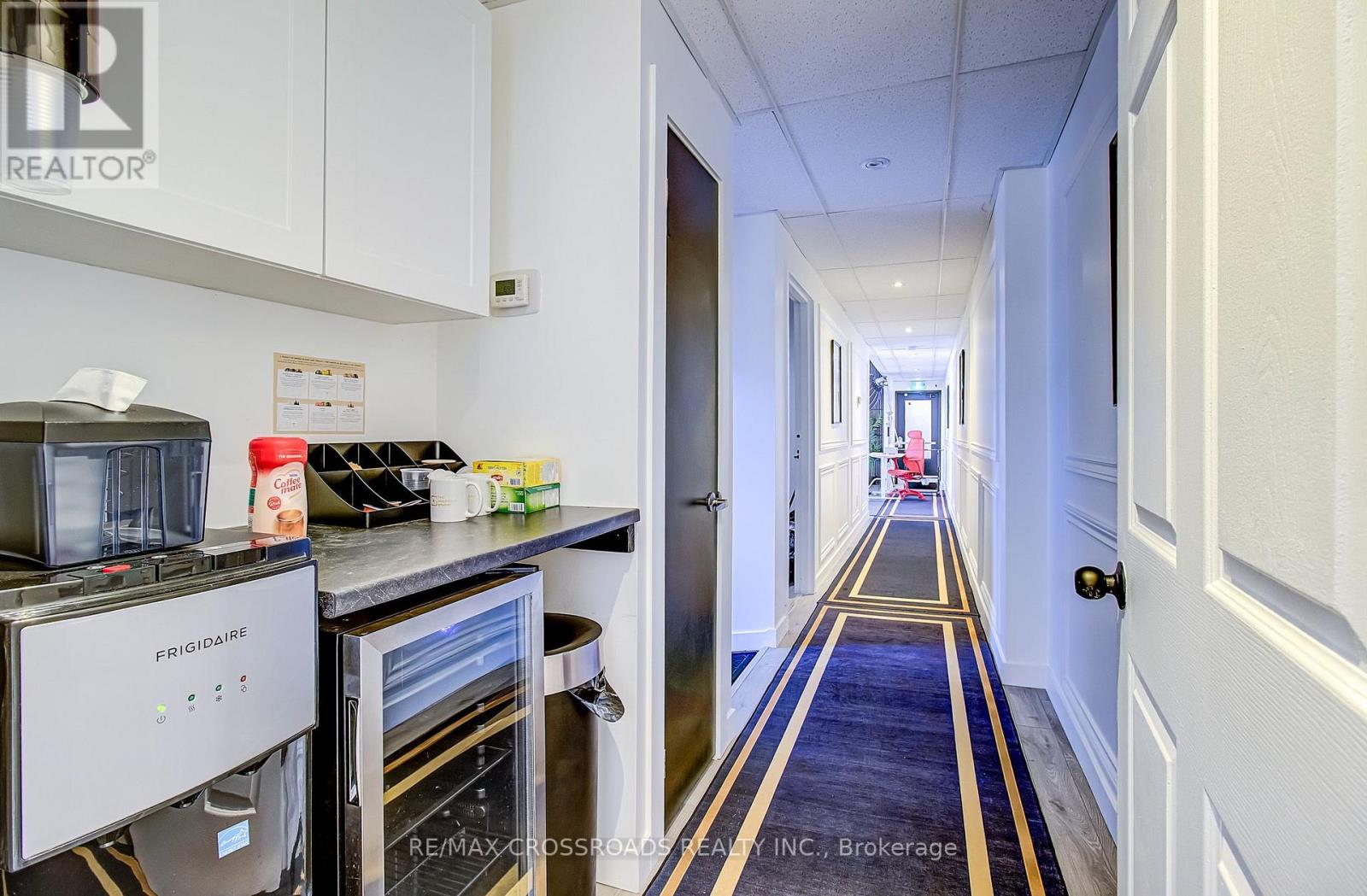 2nd Floor - 2017 Danforth Avenue Property Photo 15