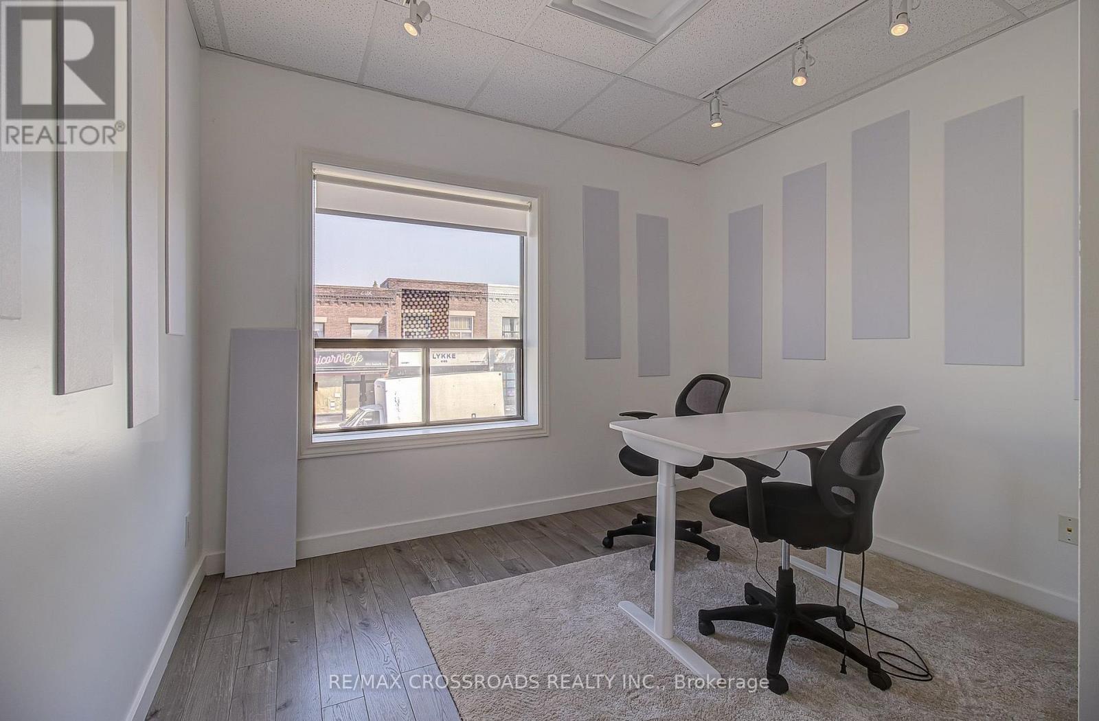 2nd Floor - 2017 Danforth Avenue Property Photo 20