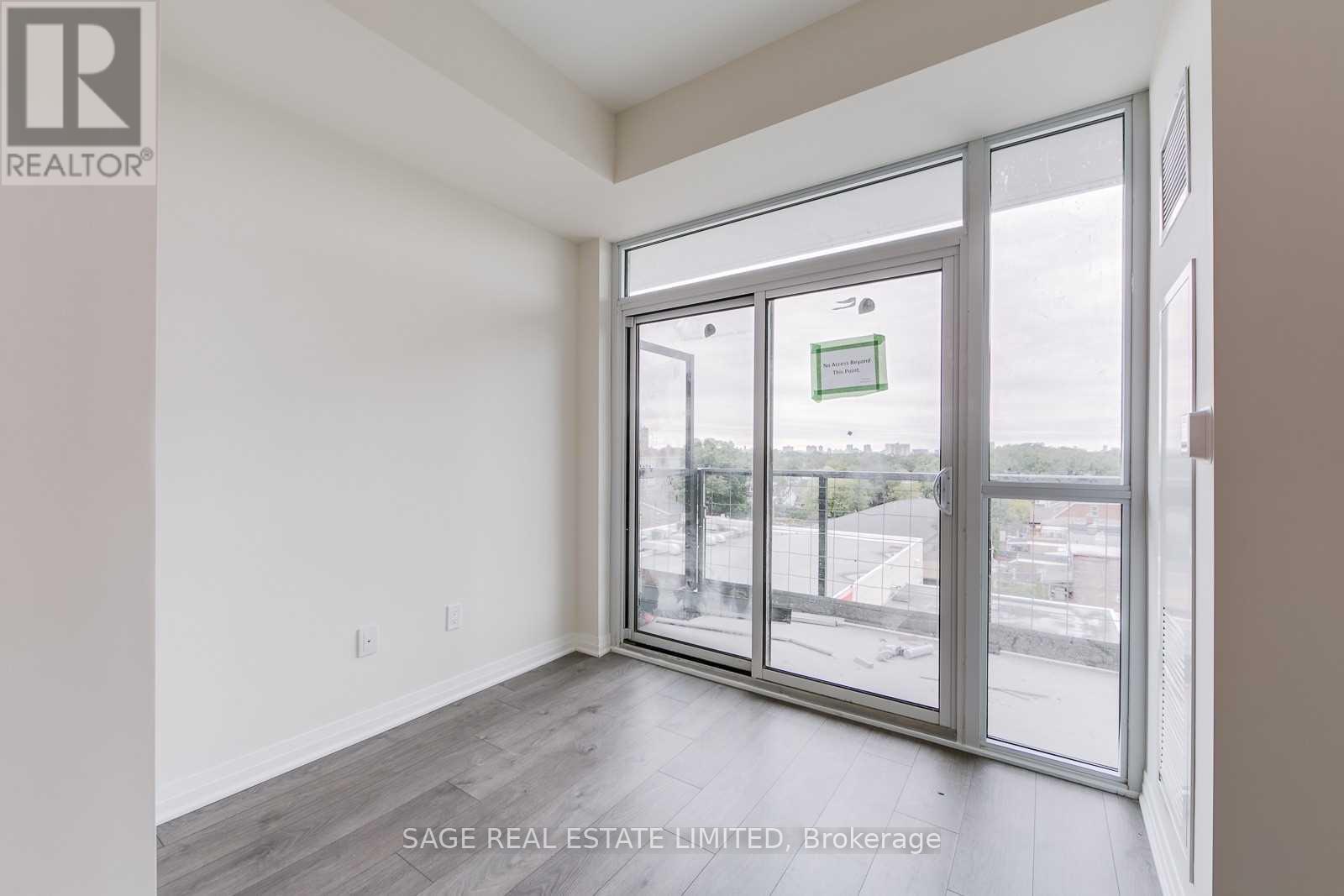 618 - 2301 Danforth Avenue Property Photo 10