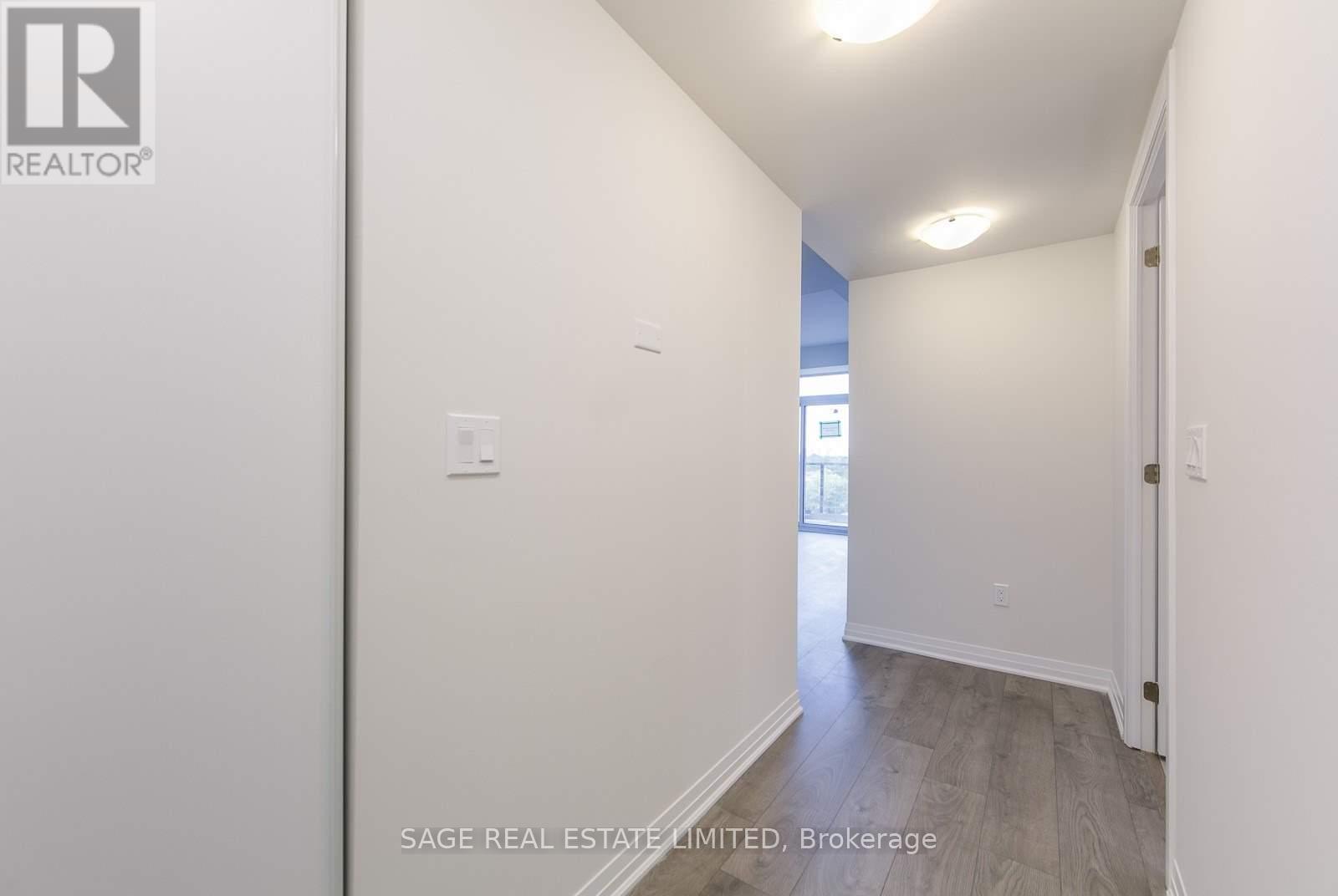618 - 2301 Danforth Avenue Property Photo 16