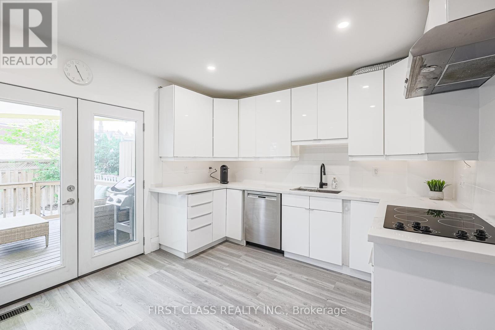 53 Aldridge Avenue Property Photo 10