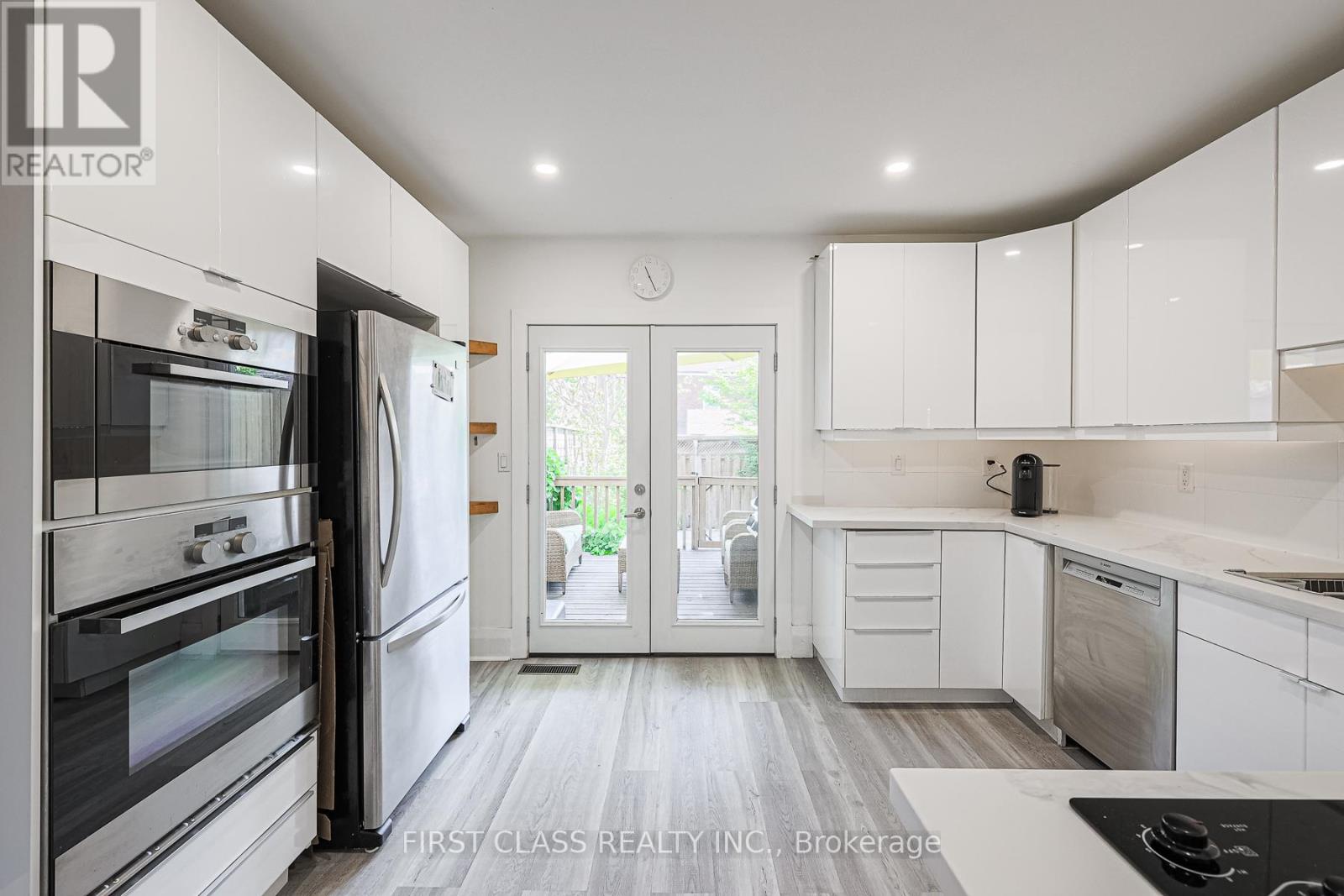 53 Aldridge Avenue Property Photo 11