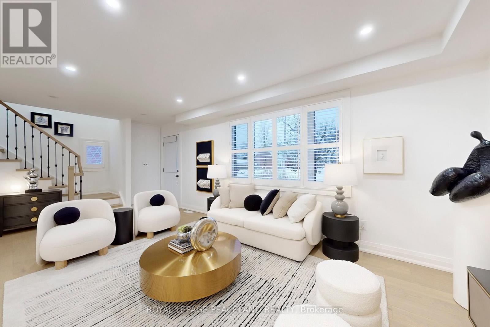 29 ROSITA CRESCENT