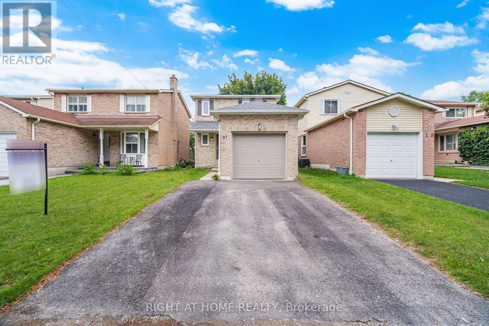 21 DOBSON DRIVE Property Photo 1