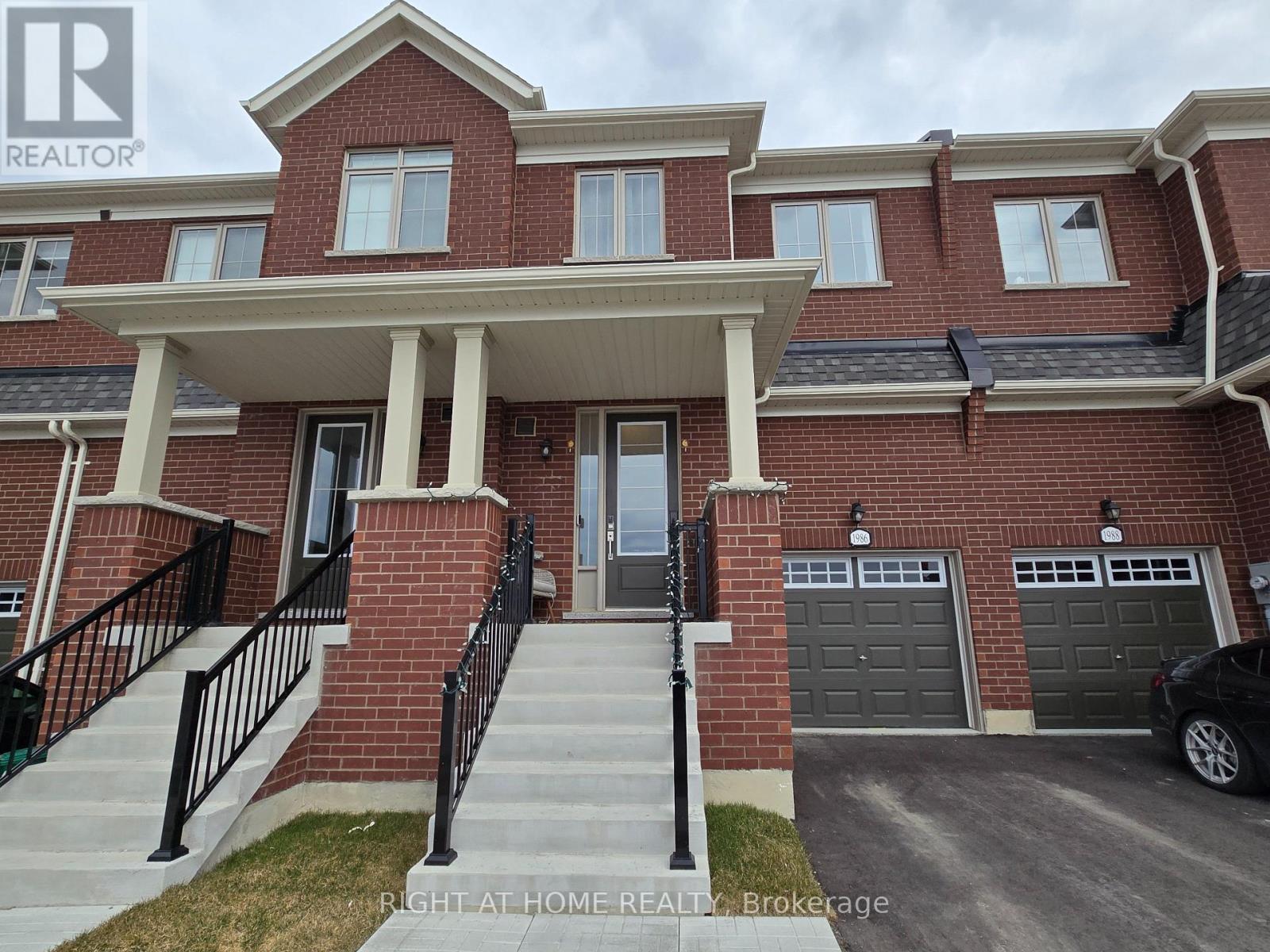 1986 LOWRY DRIVE Property Photo 1