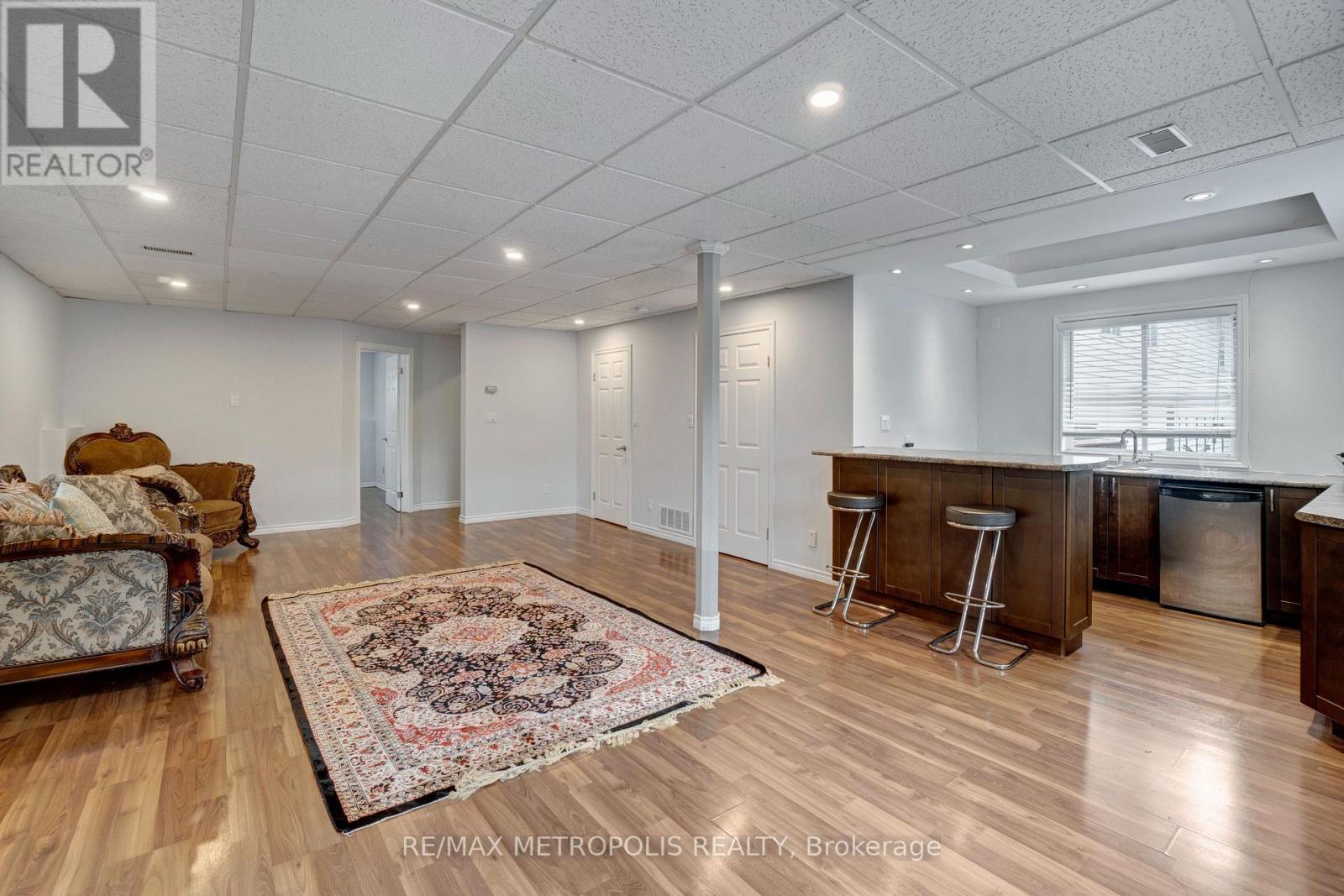 1872 Appleview Road Property Photo 32