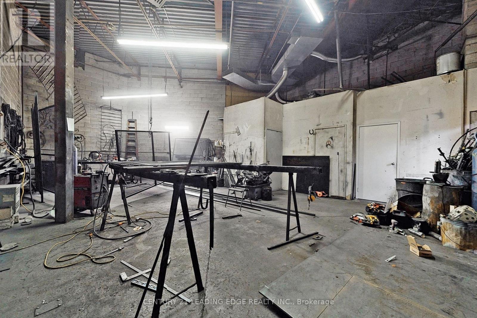 38 - 850 Tapscott Road Property Photo 18