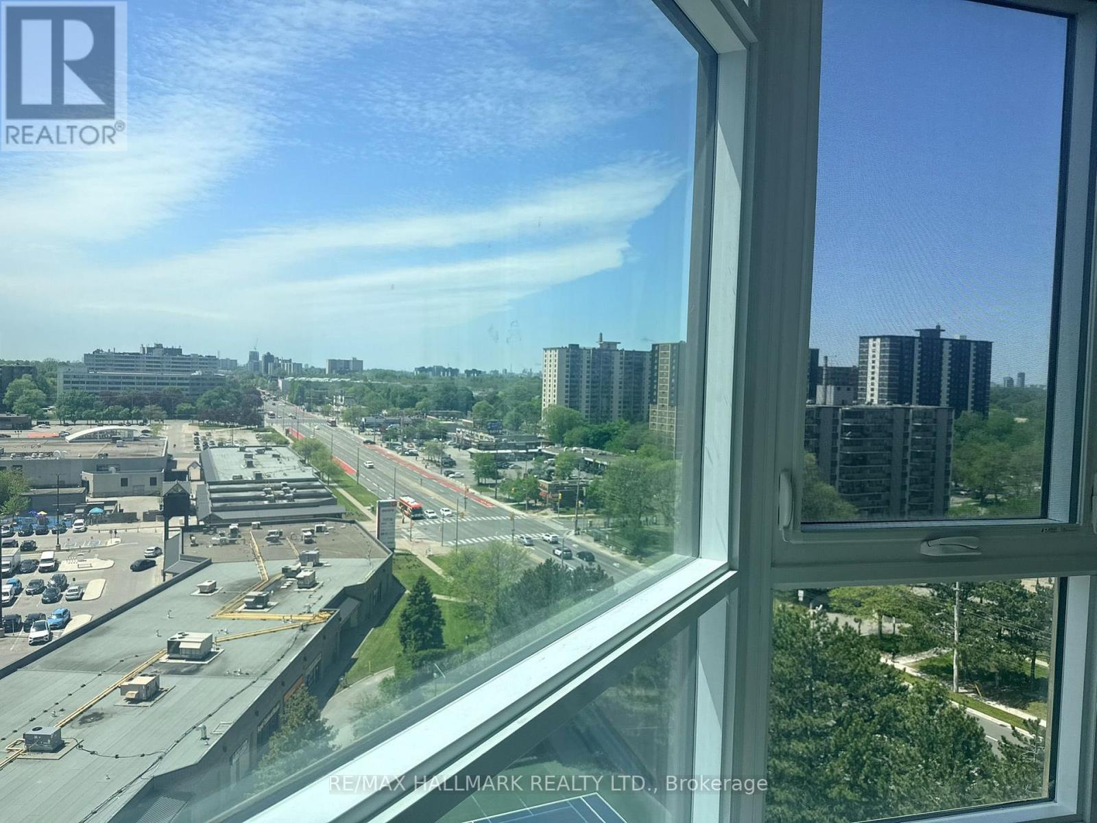 1105 - 3231 Eglinton Avenue E Property Photo 21