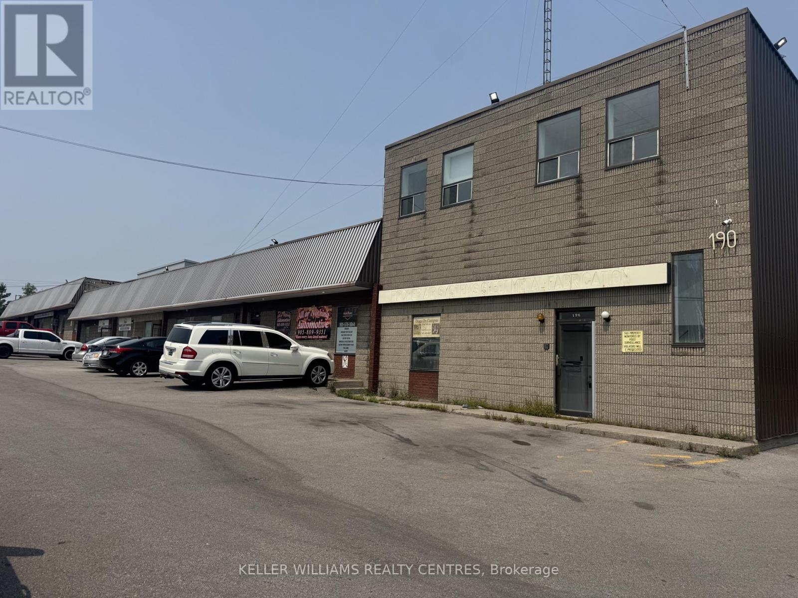 1a - 190 Waterloo Street Property Photo 6