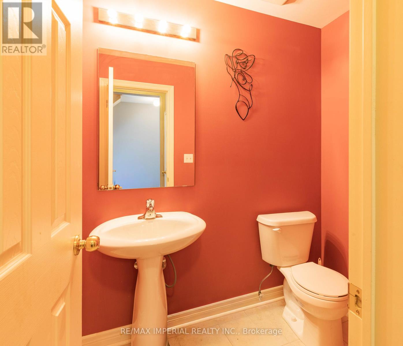 37 Carnahan Terrace Property Photo 9