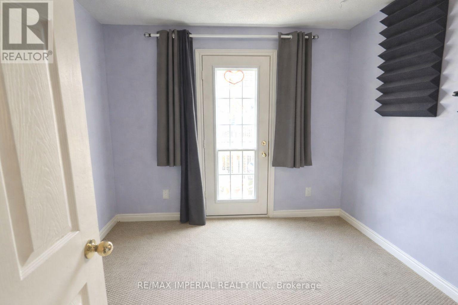 37 Carnahan Terrace Property Photo 15