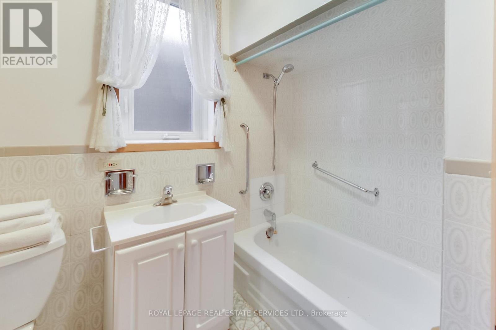 85 Dawes Road Property Photo 34