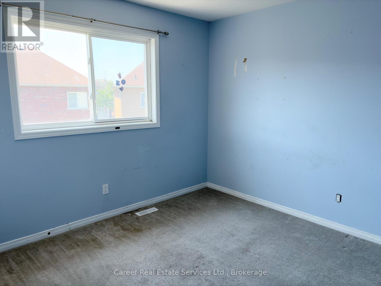 12 Cragg Crescent Property Photo 20