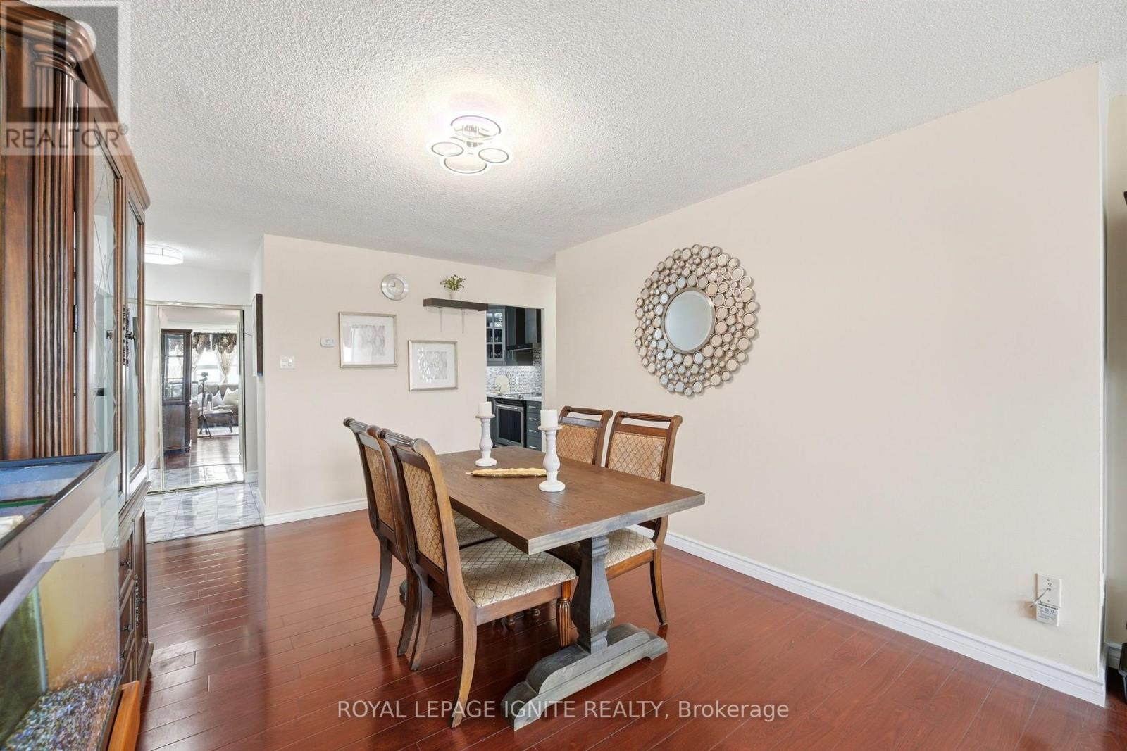 903 - 3380 Eglinton Avenue Property Photo 11
