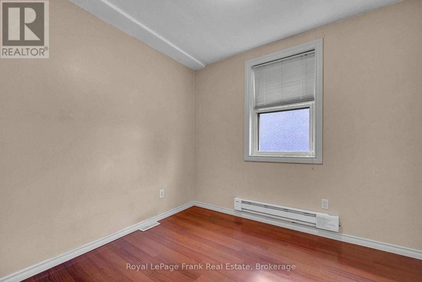121 Cromwell Avenue Property Photo 13