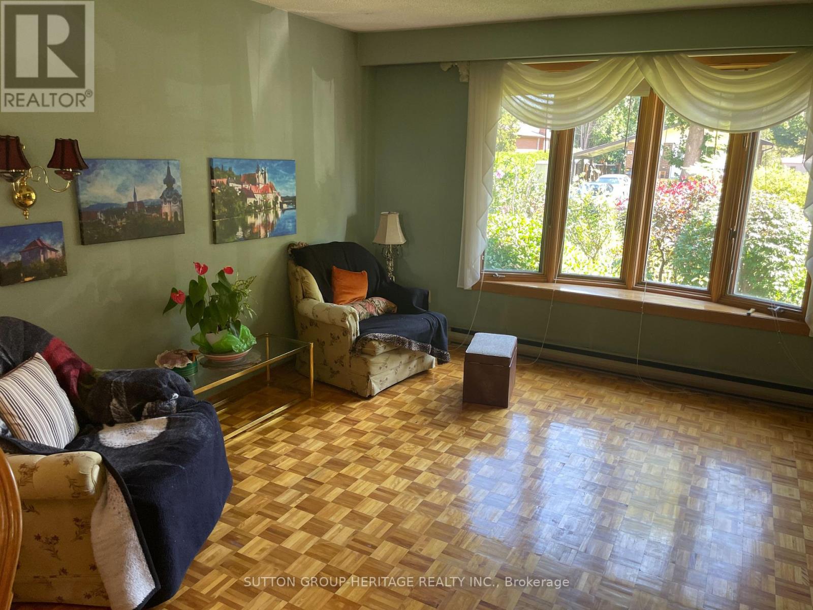 82 Claymore Crescent Property Photo 3