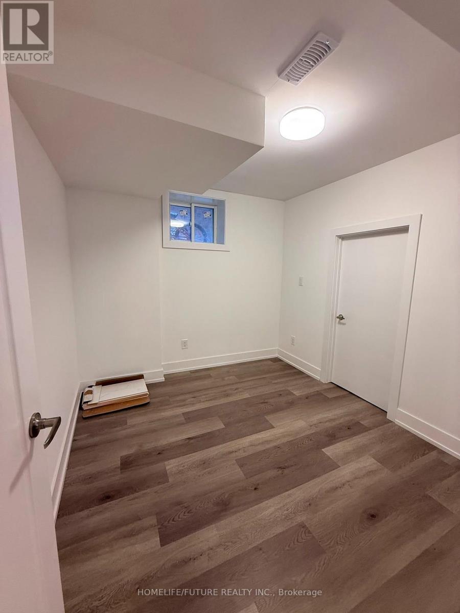 Bsmt - 45 Brabin Circle Property Photo 7
