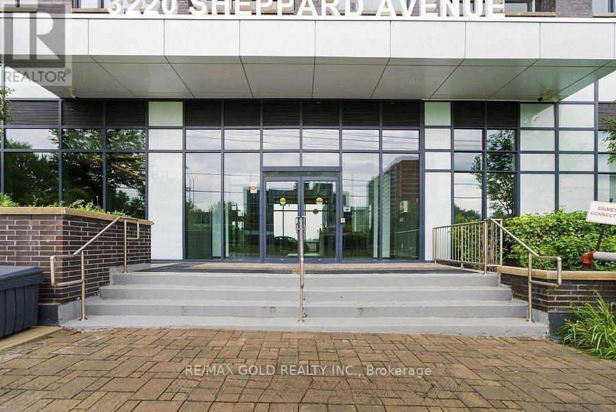 218 - 3220 Sheppard Avenue E Property Photo 2