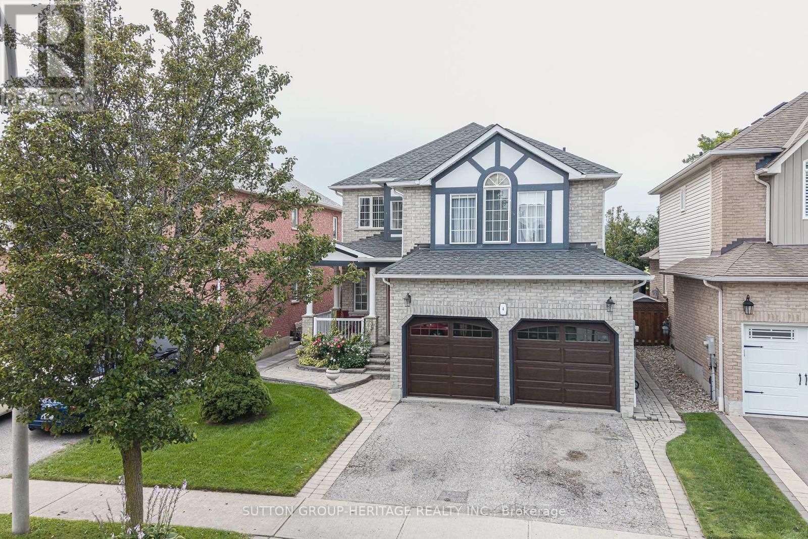 4 DIVINE DRIVE Property Photo 1