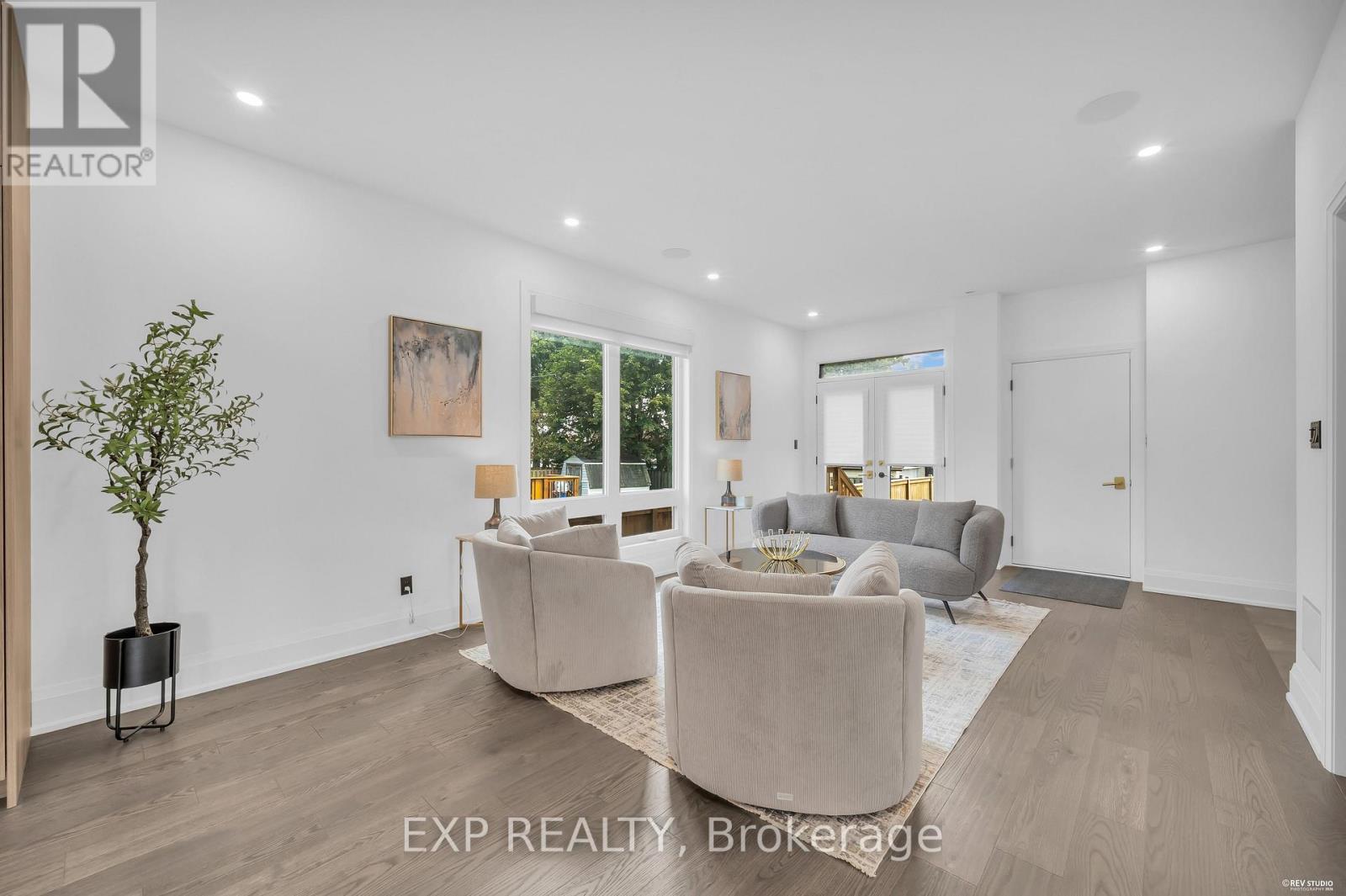19 Burcher Road Property Photo 6