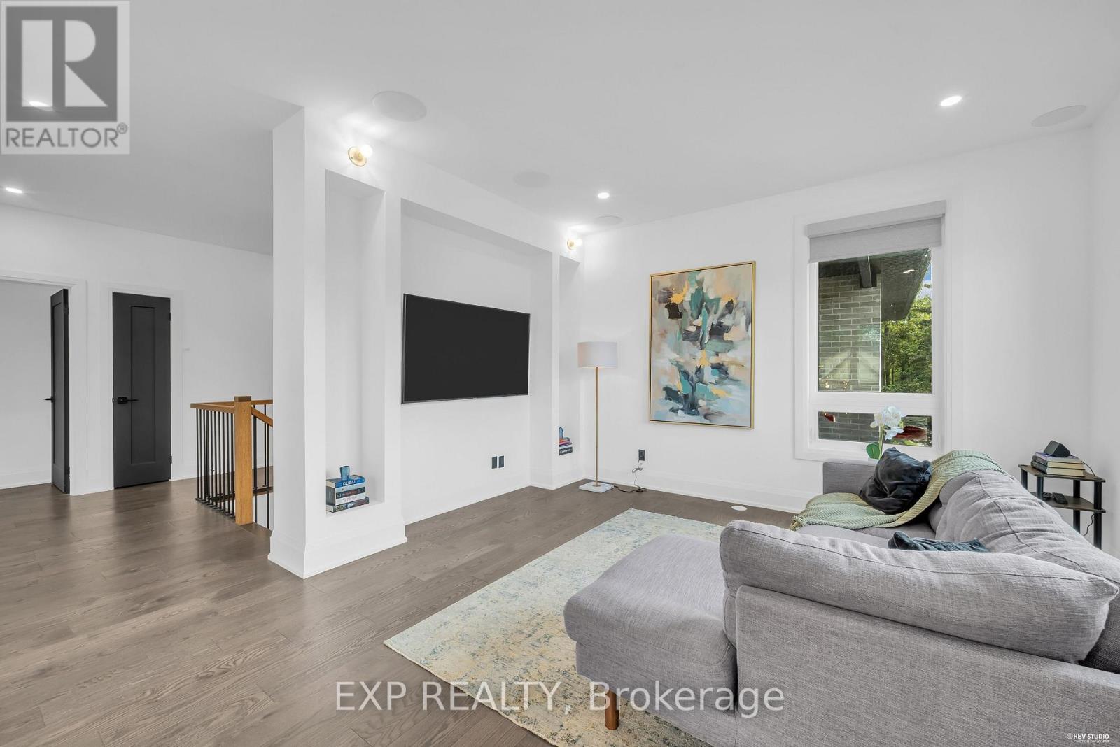 19 Burcher Road Property Photo 30