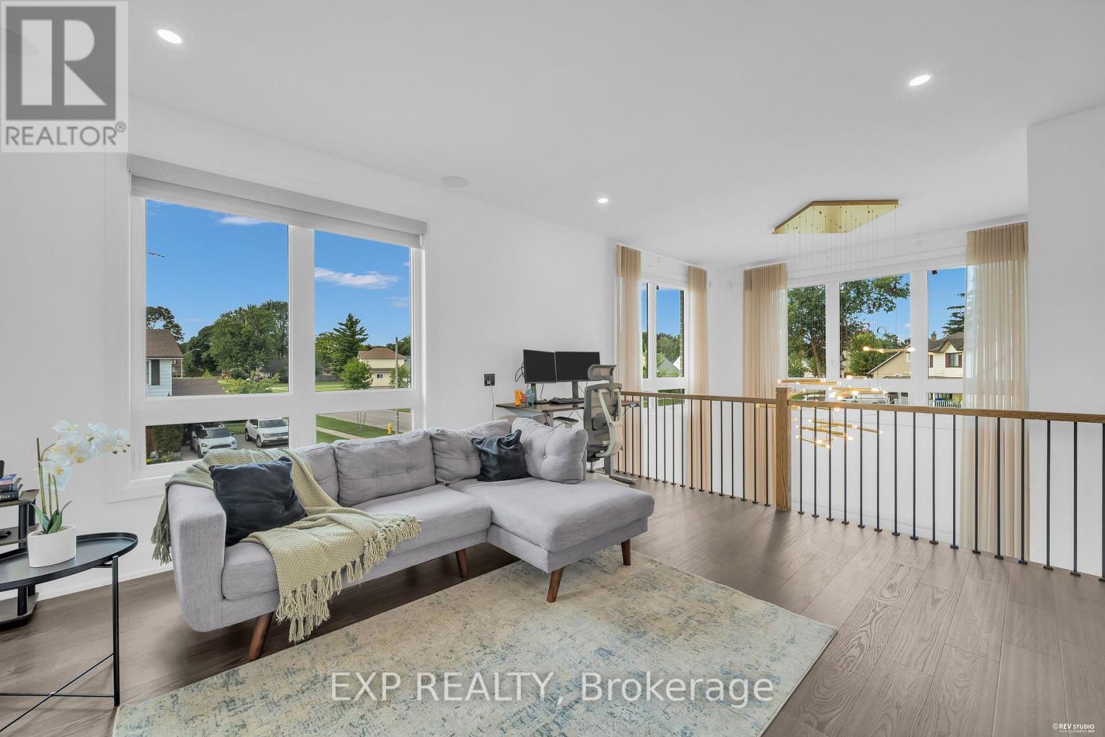 19 Burcher Road Property Photo 32