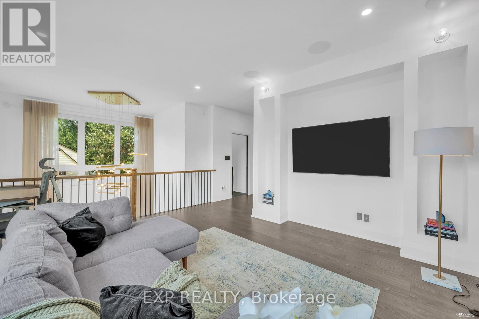 19 Burcher Road Property Photo 33